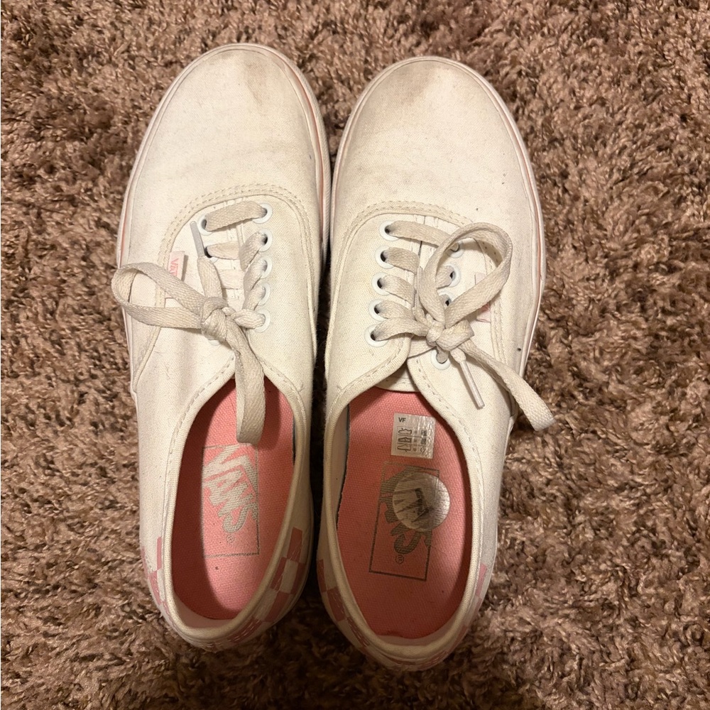 Vans Women's Off-White Sneakers with Pink Accents
